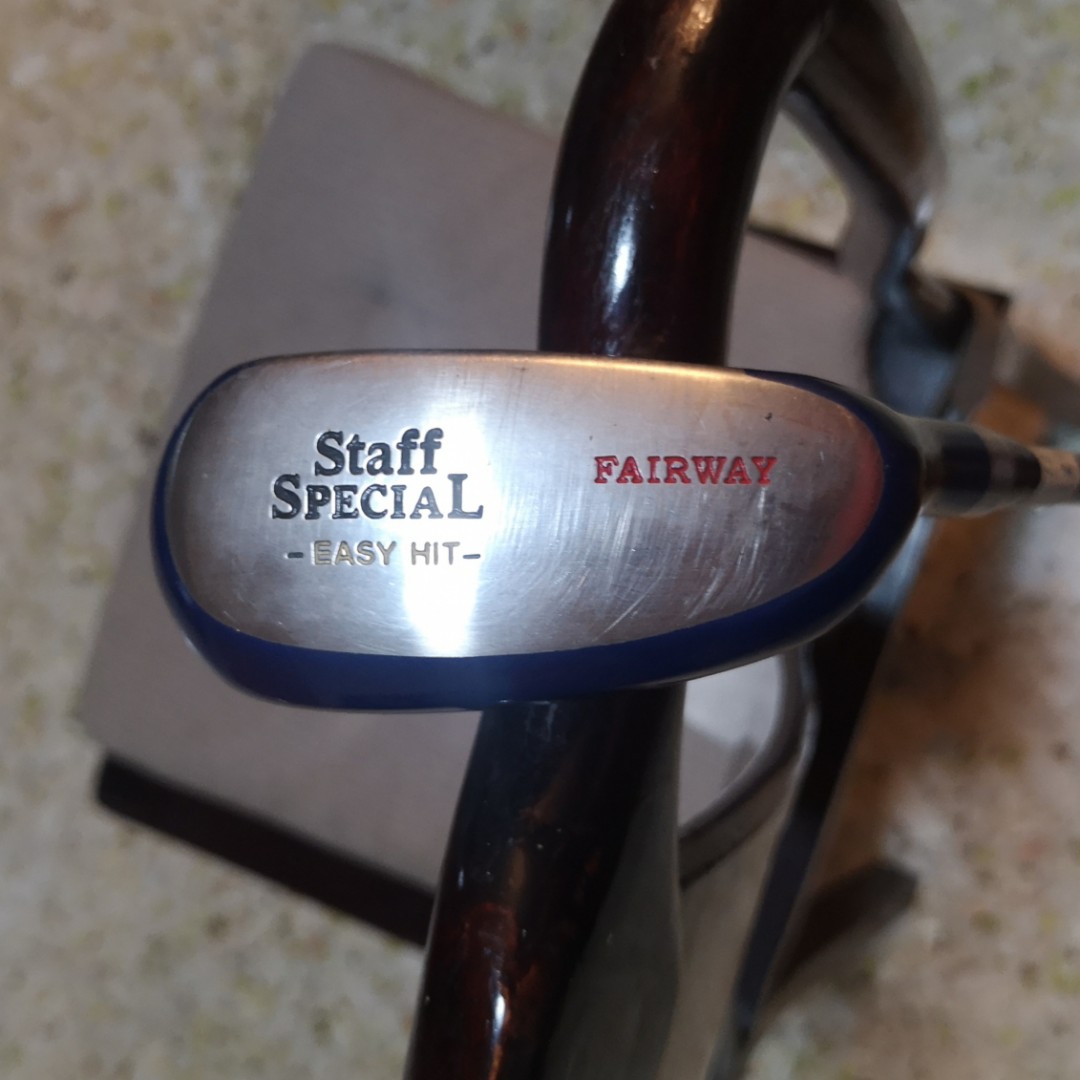 Golf Iron Wood, Sports Equipment, Sports & Games, Golf on Carousell