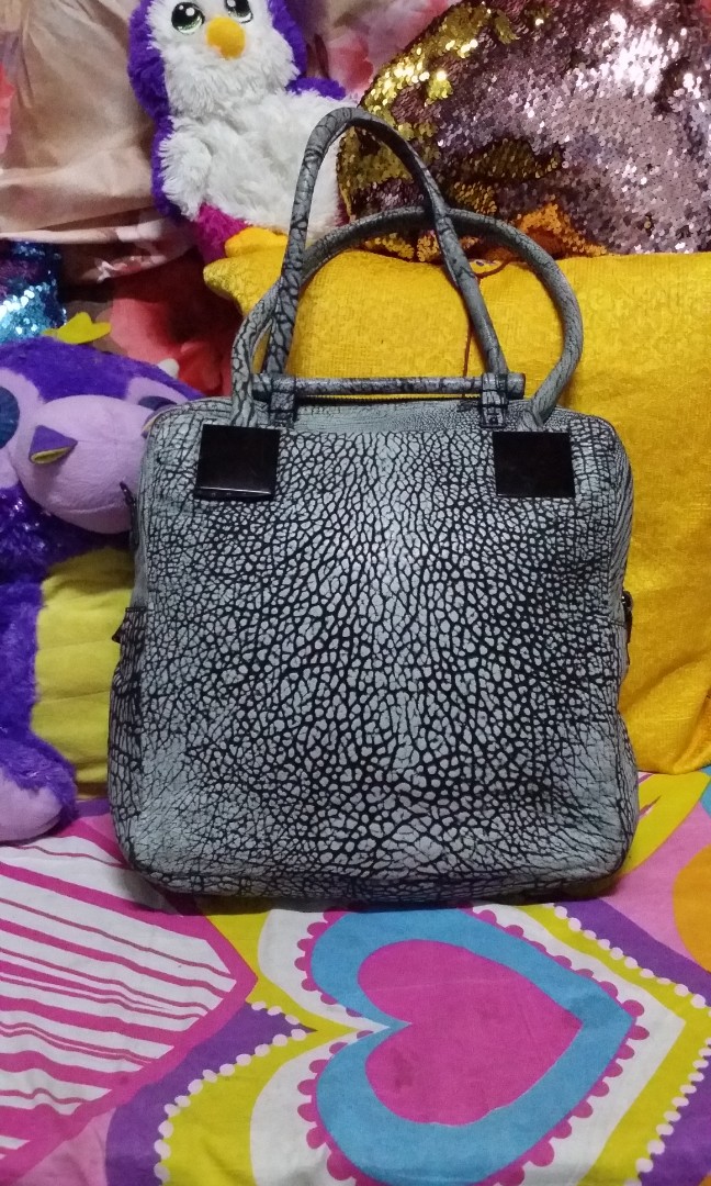 Good sang a bag price new arrivals