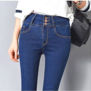 (Category: ) located in . Submitted by woofffff (Listing ID 1012988044, Image 1). Description: .