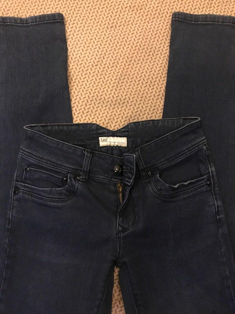 Lee dark blue jeans Clearance