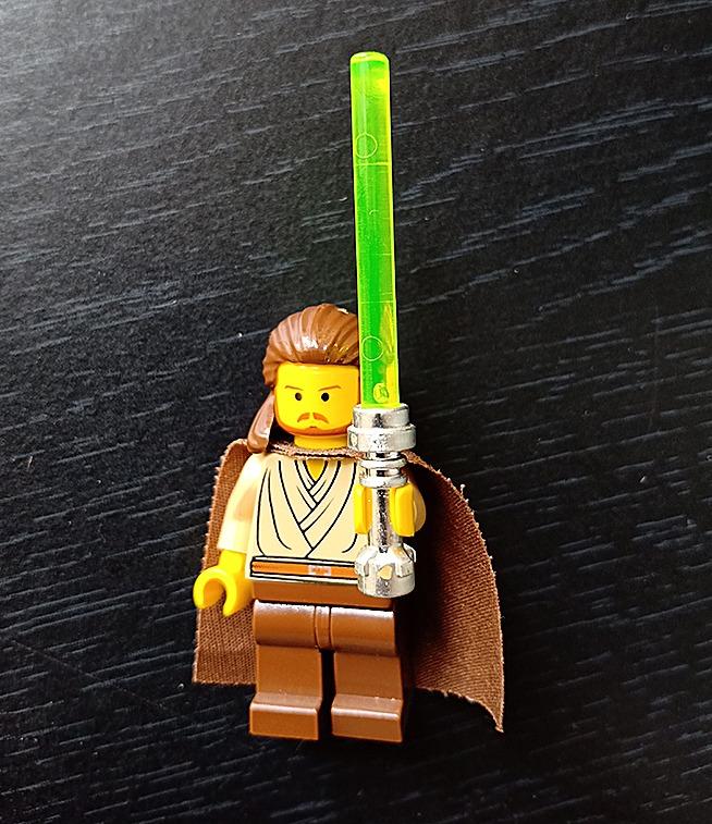 Qui gon hotsell jinn lego minifigure