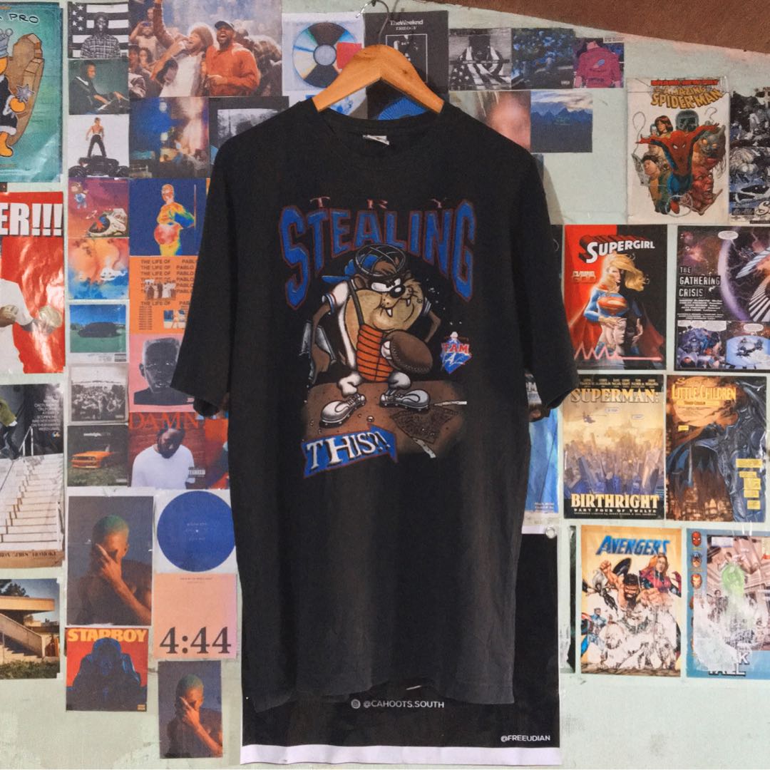 taz vintage shirt