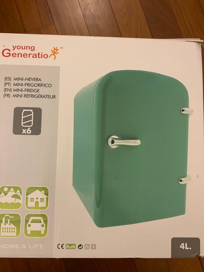 Mini fridge, Home Appliances, Kitchenware on Carousell