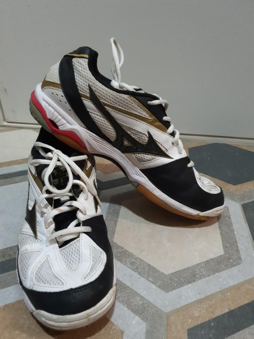 Mizuno wave hurricane 2 online store