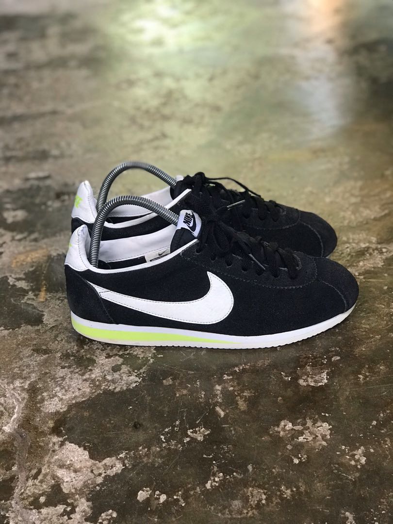harga nike cortez classic