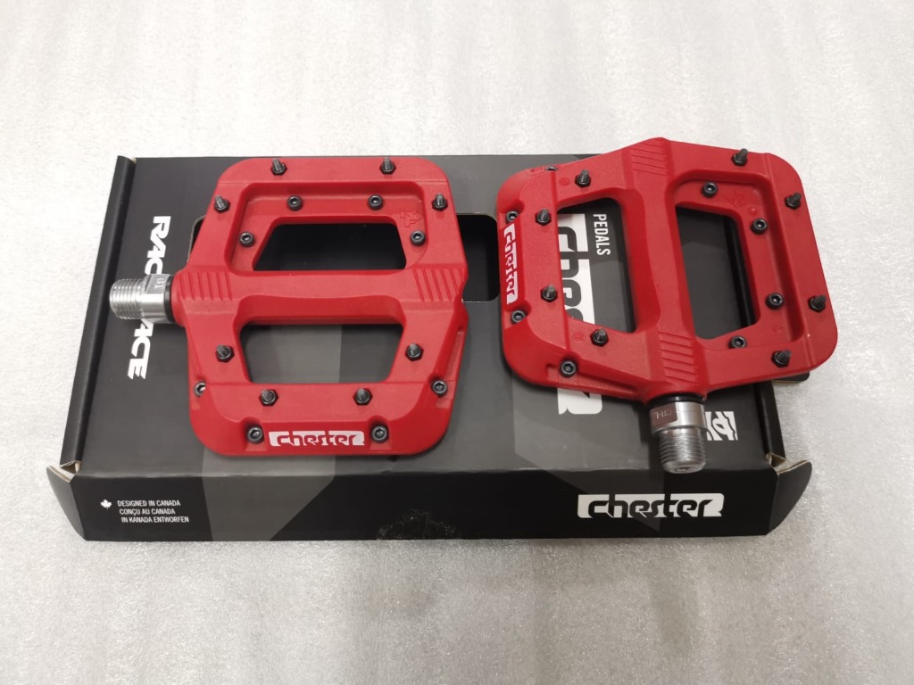 Race Face Chester MTB Pedal (Red), Sports Equipment, Bicycles & Parts