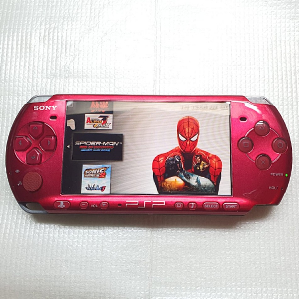 RED PSP 3000 FOR SALE, Video Gaming, Video Game Consoles, Others on