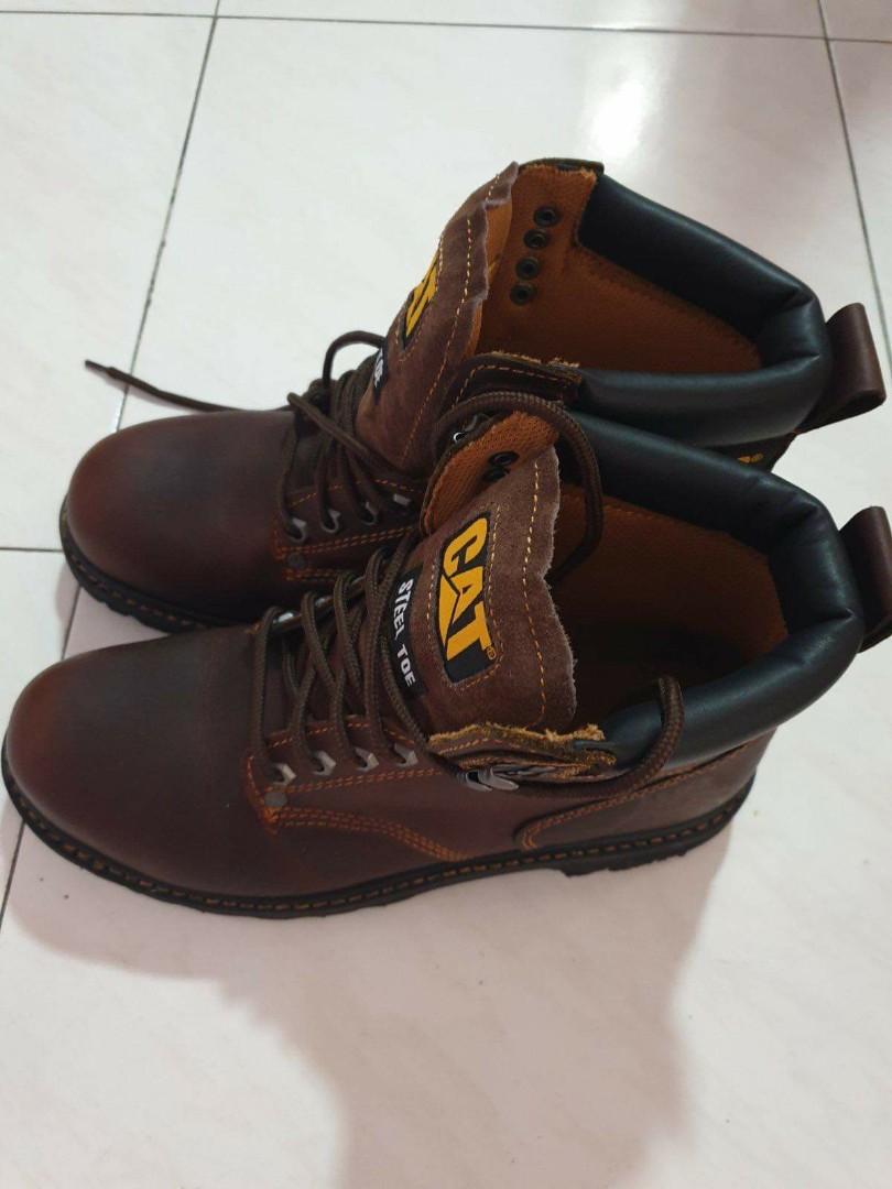 Cat dealer deals boots