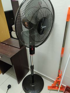 (Category: ) located in . Submitted by phoebegoh (Listing ID 1013109879, Image 1). Description: .