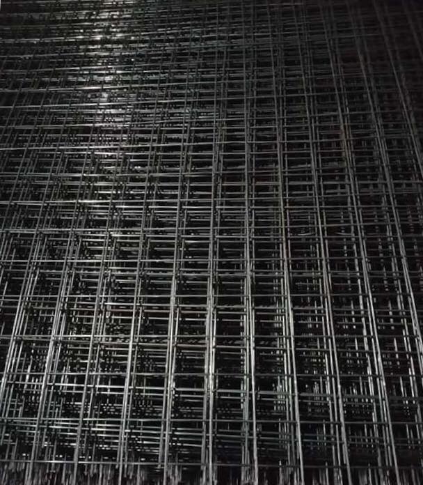 STEEL MATTING 2''x2" or 4"x4" 3mm Thickness, Commercial & Industrial