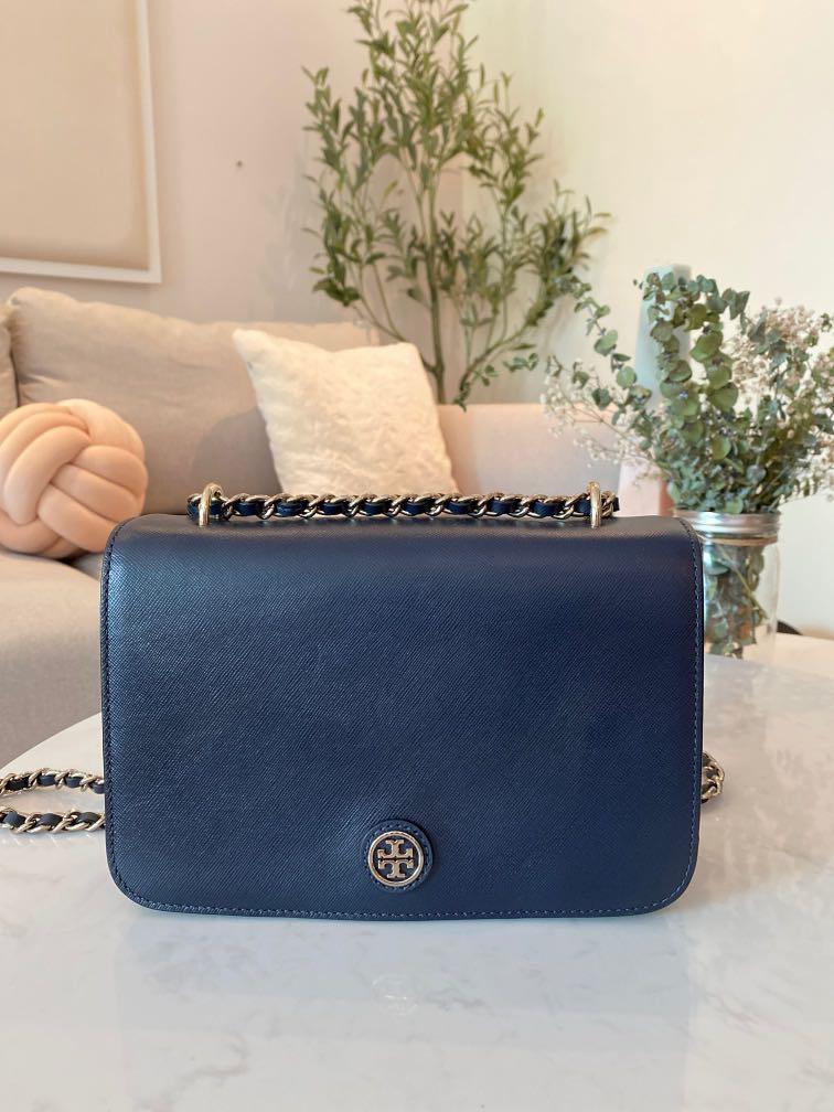 Tory Burch navy blue leather sling bag with chain strap, Luxury, Bags &  Wallets on Carousell
