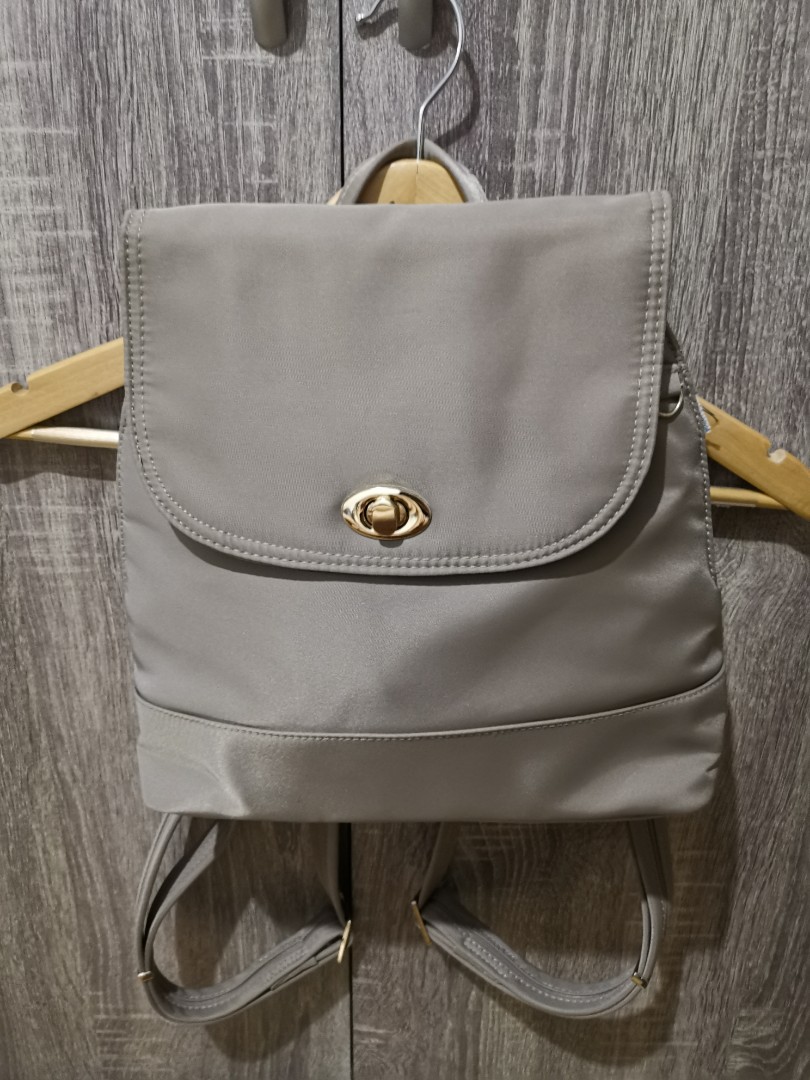 Travelon tailored backpack outlet