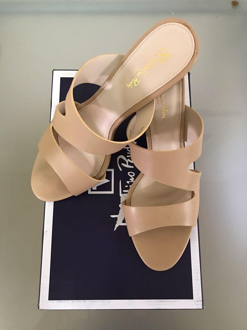 valentino rudy shoes price