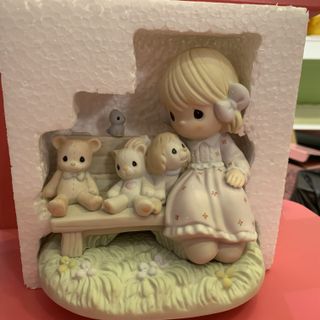 (Category: ) located in . Submitted by babetitully (Listing ID 1013228375, Image 1). Description: .