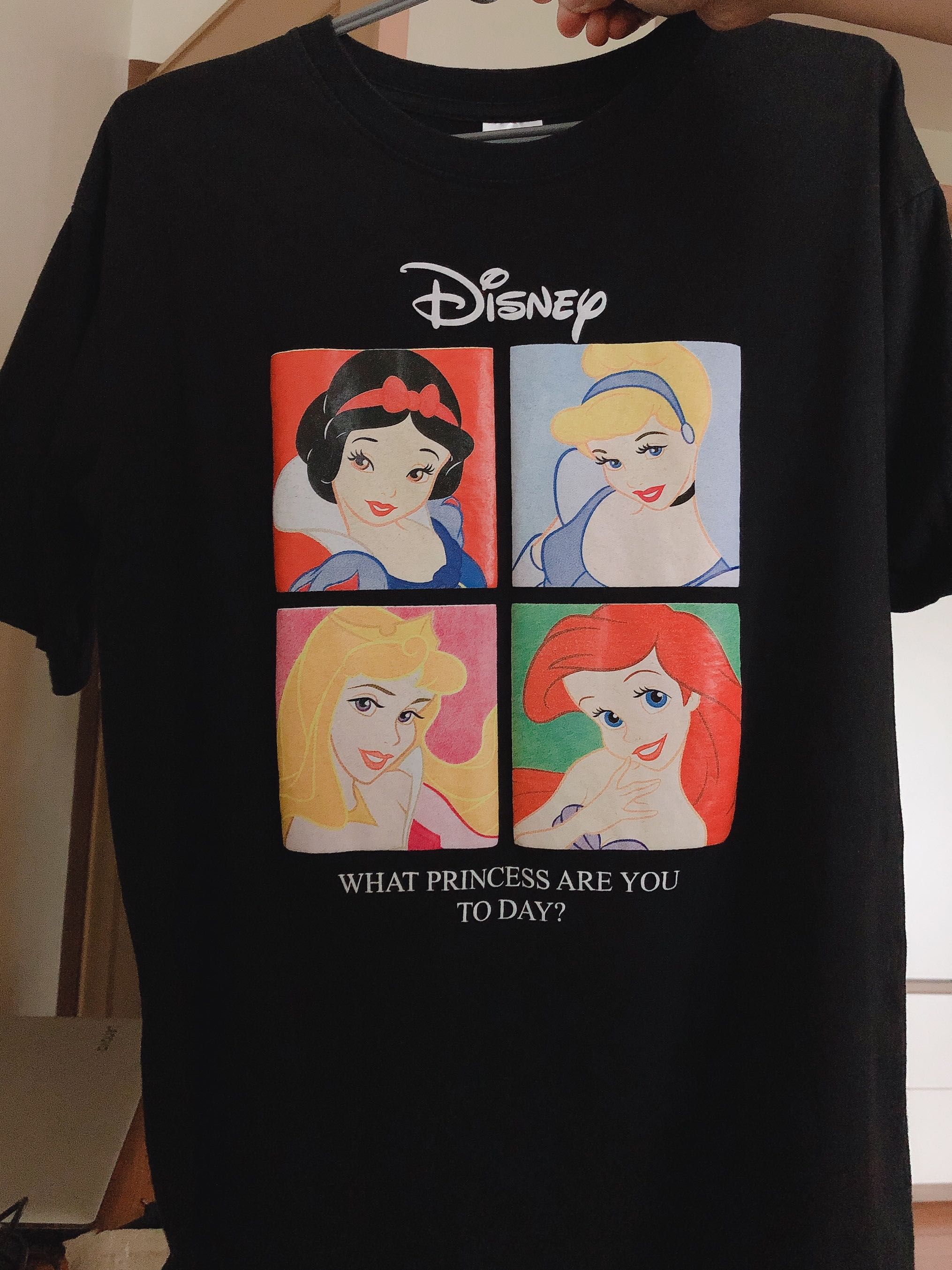 4 Disney Princess Oversized Black 