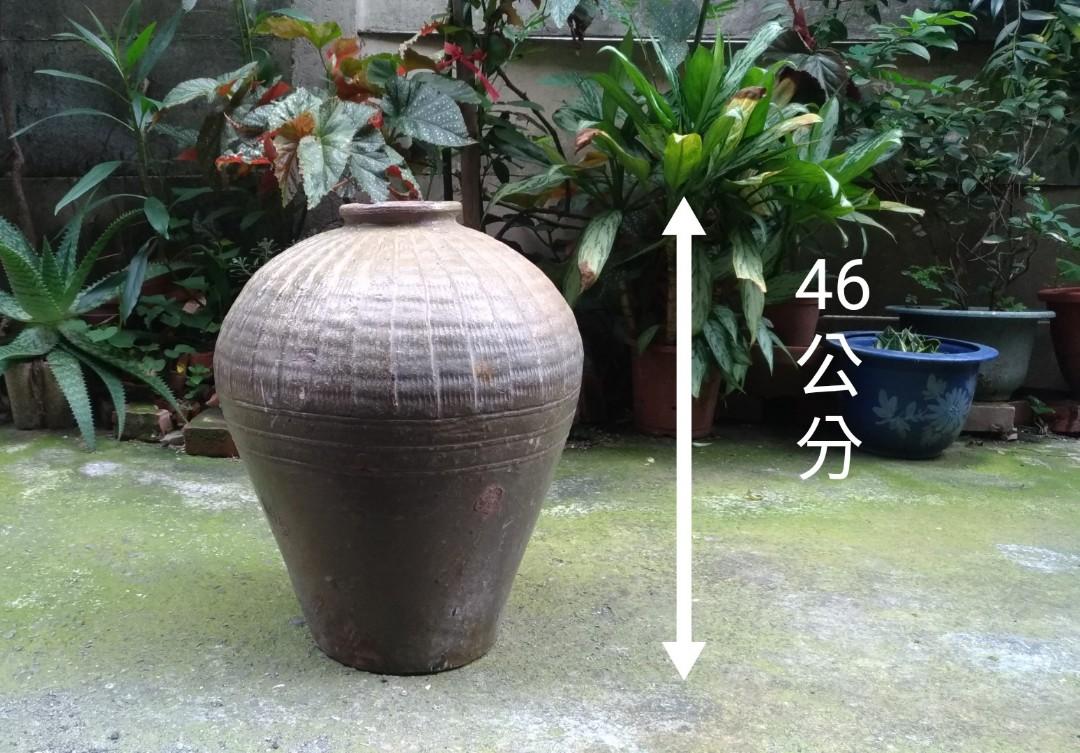 老臺灣：大酒甕 (南瓜甕、石籽甕、補鐵水)— 古物舊貨、早期民藝、古道具、早期磚胎陶瓷收藏, 書籍、休閒與玩具, 收藏、紀念品, 其他古董在旋轉拍賣