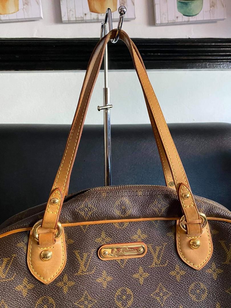 Auth LV MONTORGUIEL GM (Category: Luxury Bags & Wallets) located in Davao. Submitted by gingerdust (Listing ID 1013224497, Image 2). Description: Nrw ArriVaL Auth L V Montorguiel GM RANK AB NO FLAWS.