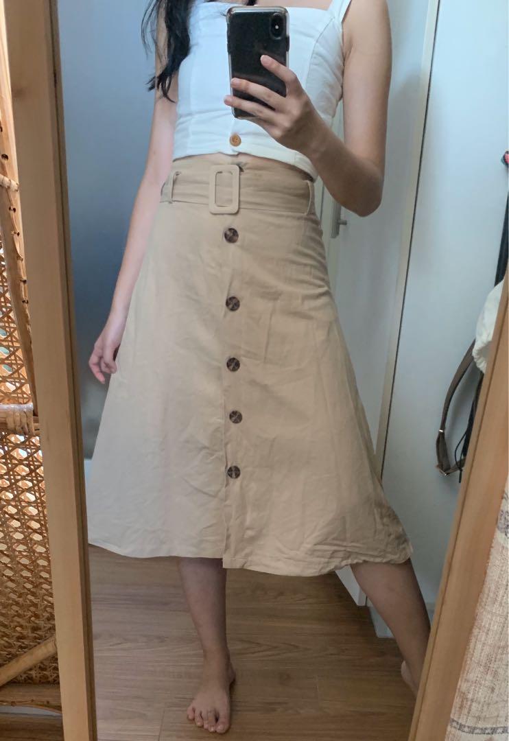 beige skirt with buttons
