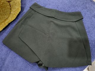 (Category: ) located in . Submitted by wardrobe_maniac__ (Listing ID 1013303480, Image 1). Description: .