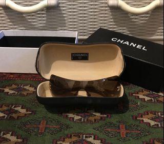 Chanel sun glasses Authentic (SALE)
