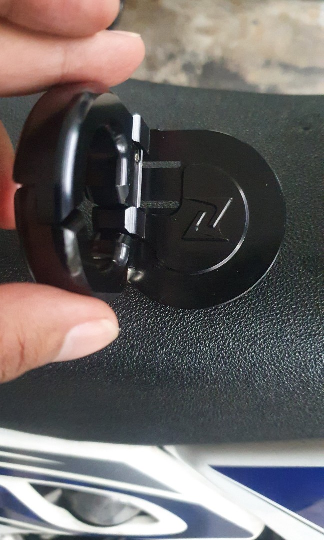 Cnc Zelioni black luggage hook, Motorcycles, Motorcycle Accessories on