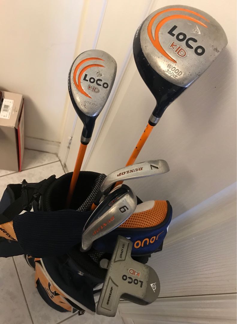 EUC Dunlop Loco Kid golf club set with standing bag