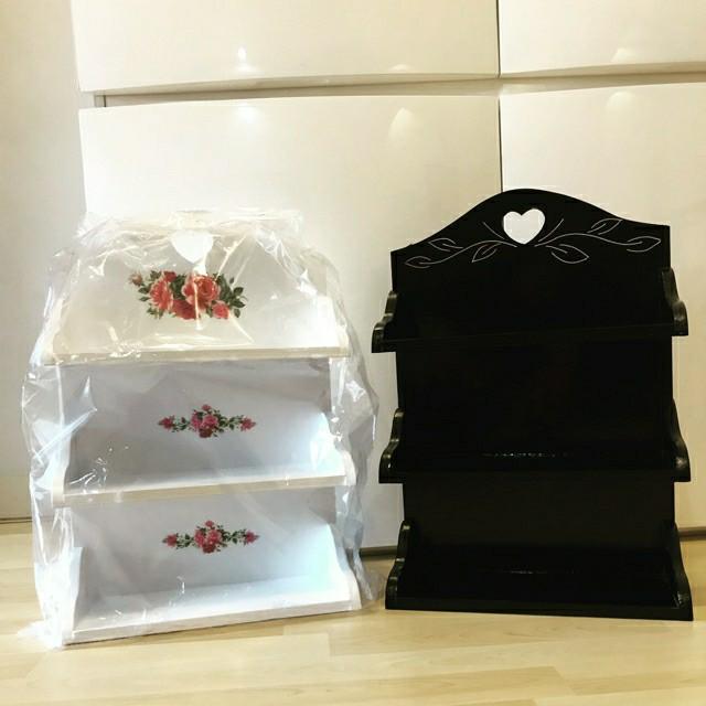 Freeship Free Post To West Malaysia Only Ready Stock 3 Tiers Rack Home Deco Vantage Each Without Accessories As Shown Sample Design Free Delivery Is Applied For This Item Home