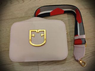 （分類：）位於 。 由 ps56789 提交（商品編號 1013352970，圖片 1）。簡介： 。