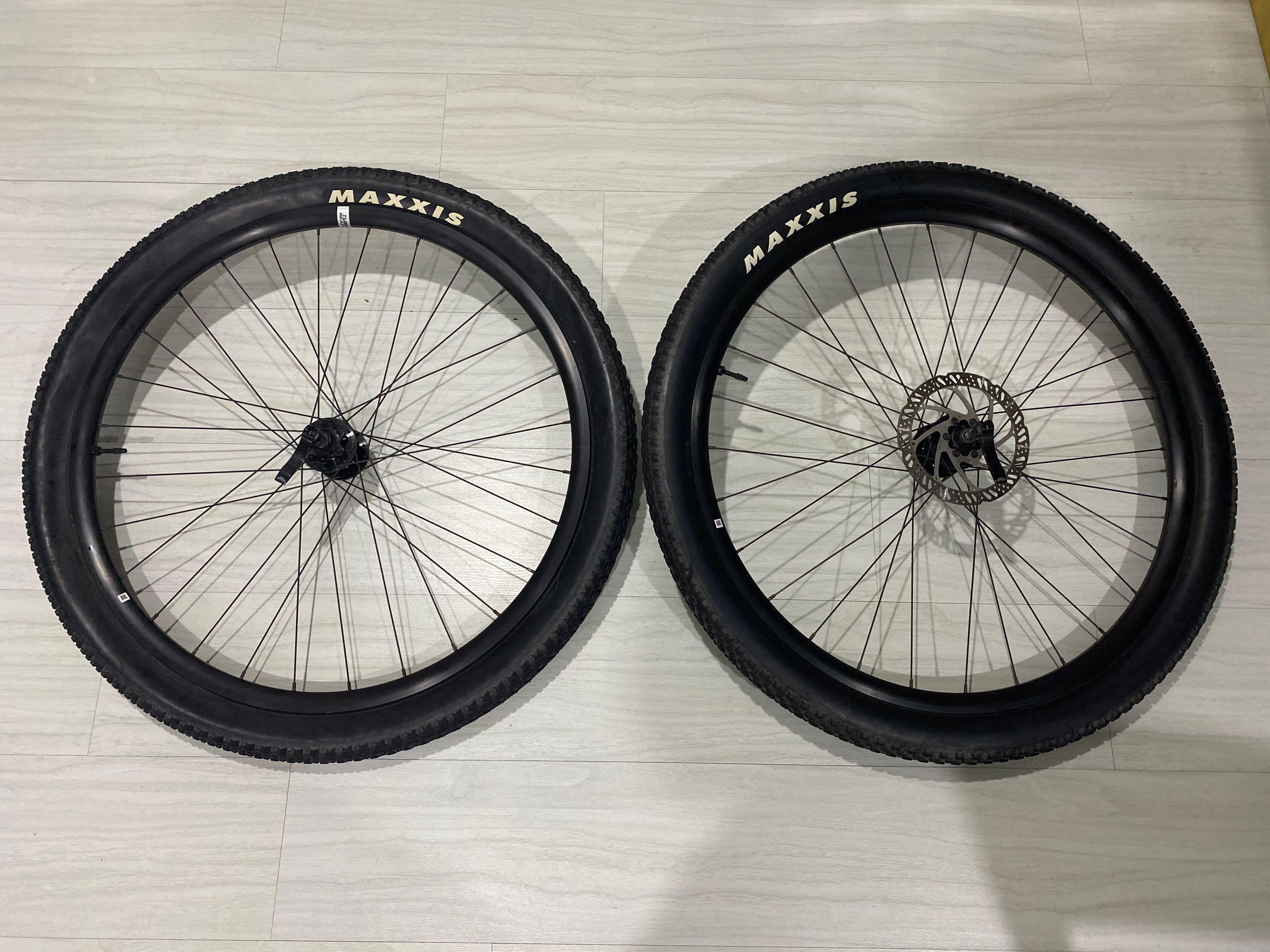 Giant XC2 29er Wheelset Tubeless Sports Equipment Bicycles Parts Bicycles on Carousell