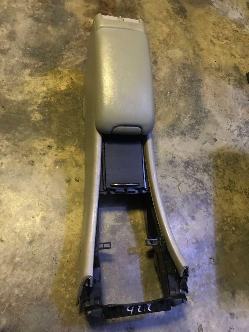 Mercedes w203 center console, Auto Accessories on Carousell