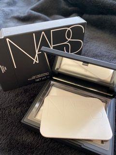 Nars Light Reflecting Pressed Setting Powder