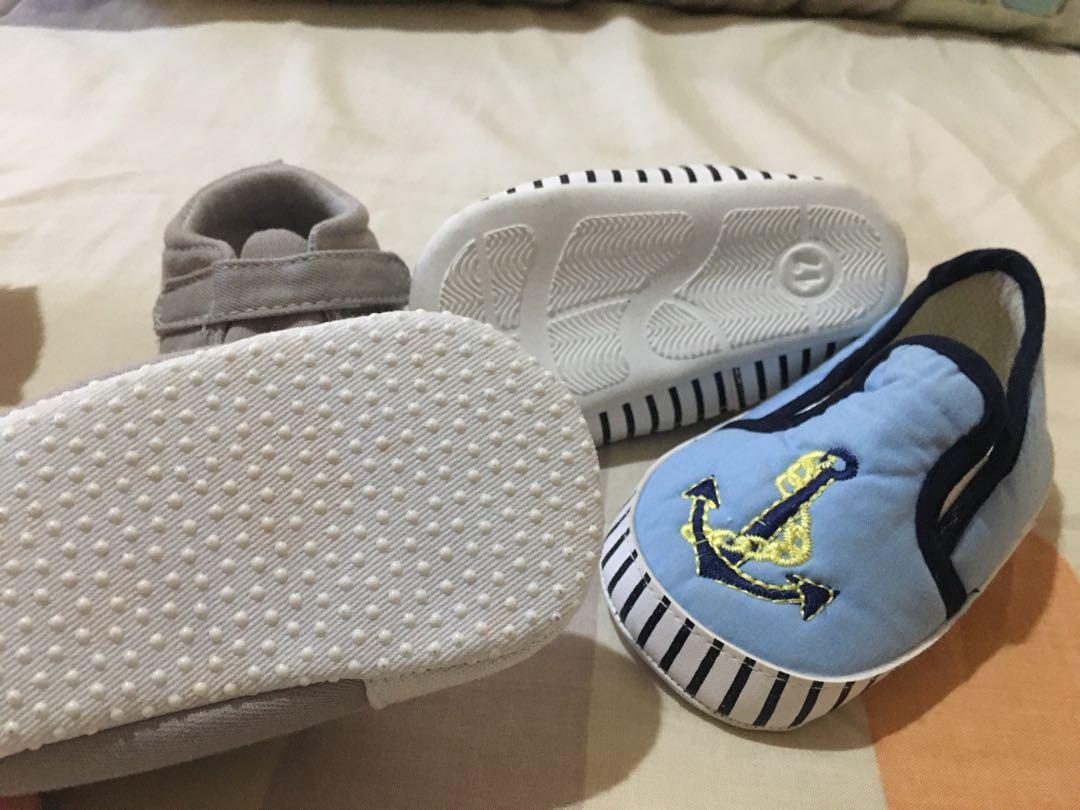 New born baby shoes (Category: Babies & Kids Fashion) located in Cavite. Submitted by declutteriangmumma (Listing ID 1013162029, Image 2). Description: Almost new. Once lang nagamit. 80 per pair 150 for two pairs .