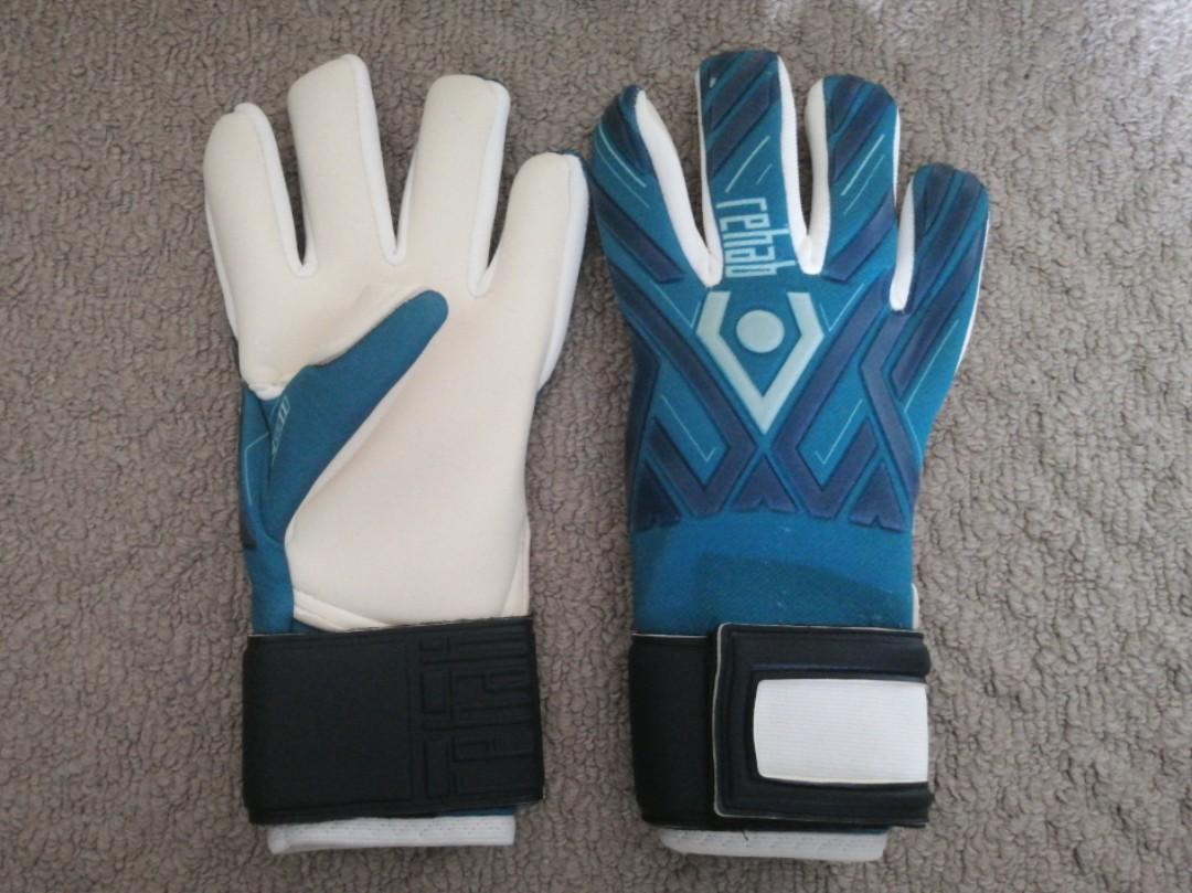 Rehab goalkeeper gloves clearance