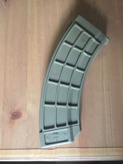 （分類：）位於 。 由 chengrick 提交（商品編號 1013376264，圖片 1）。簡介： 。