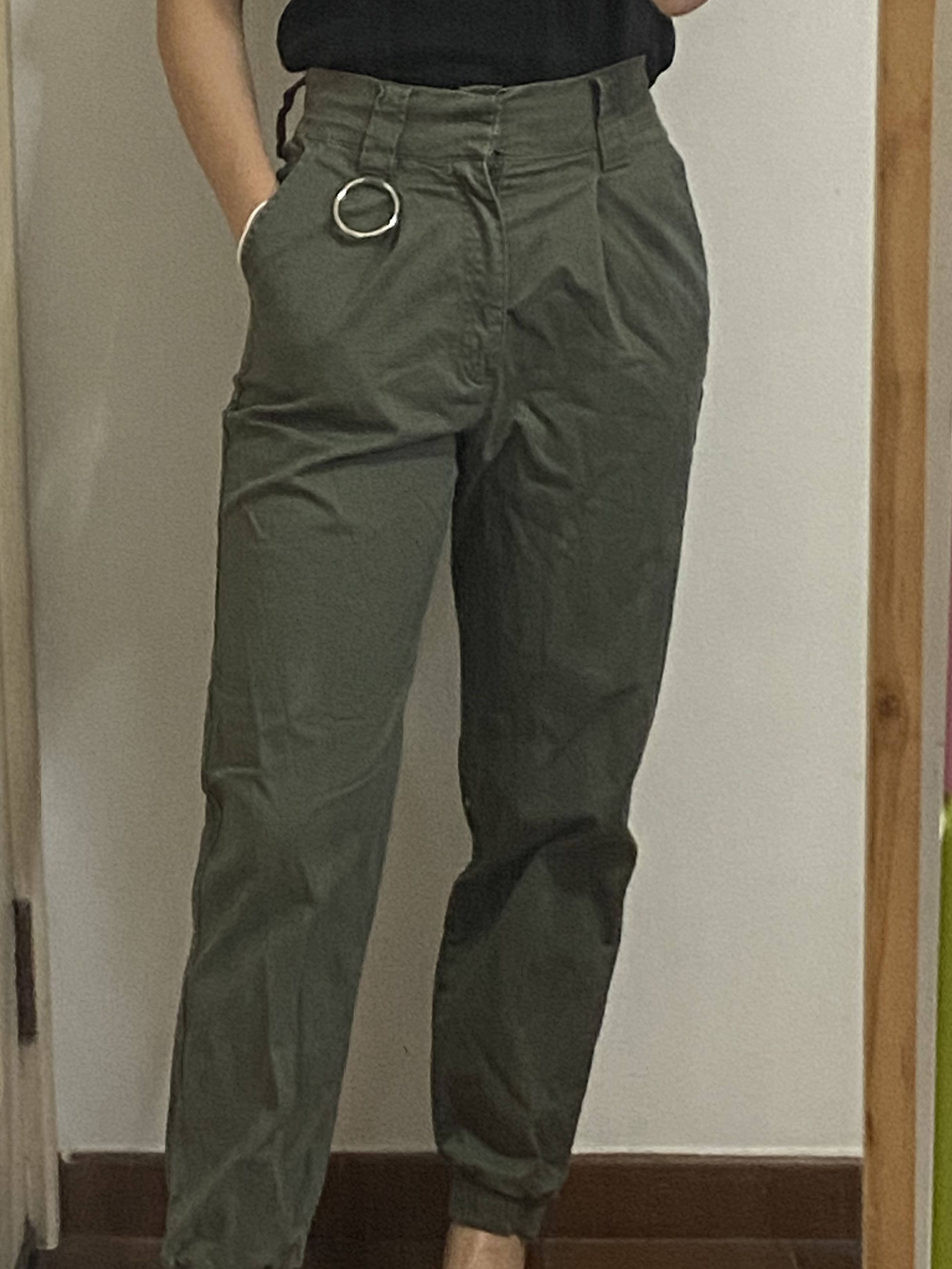 Pull\u0026Bear Cargo Pants, Women's Fashion, Bottoms, Other Bottoms on Carousell