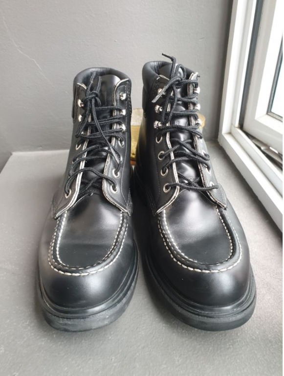 Red wing 813 black new arrivals