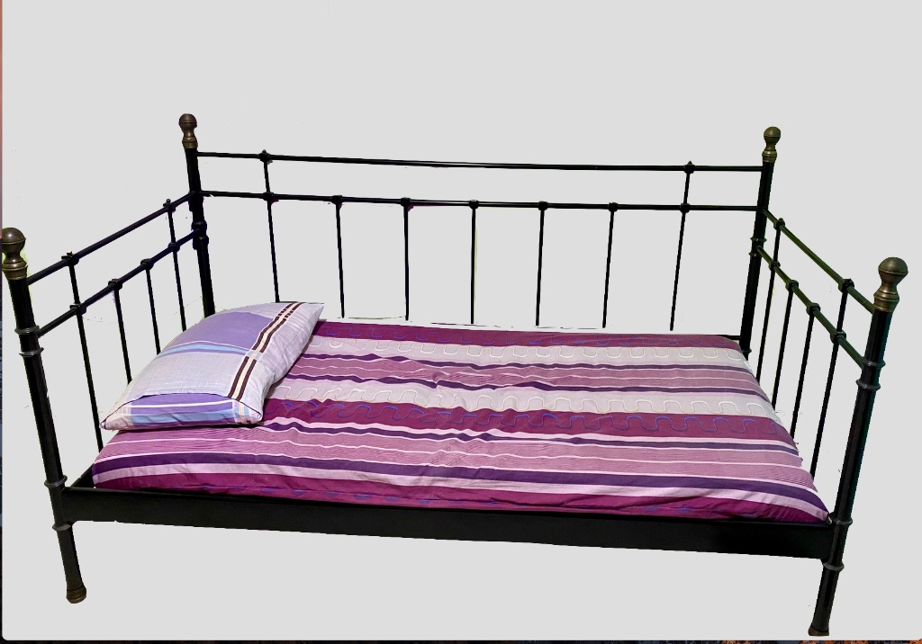 Second hand Bed frame/ used bed, Furniture & Home Living, Furniture