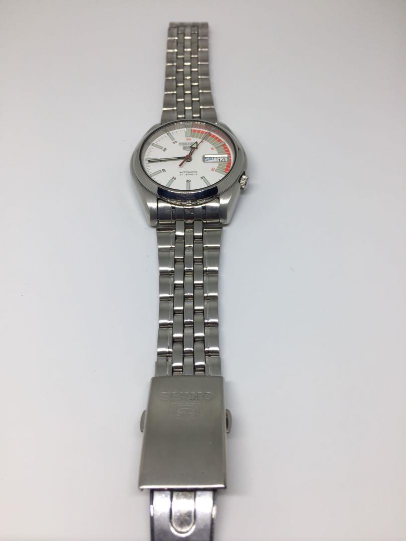 Seiko 5 automatic speed racer, Men's Fashion, Watches & Accessories,  Watches on Carousell
