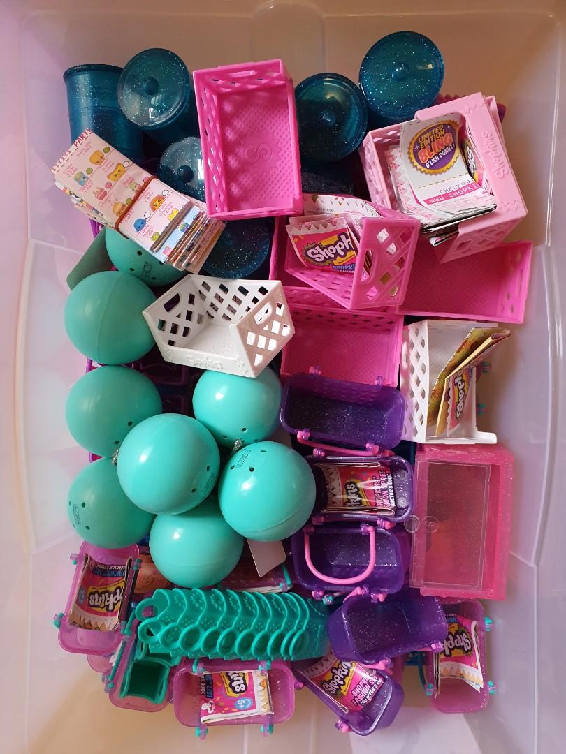 Shopkins Season 1 To 4 Shopping Baskets Toys Games Others On Carousell Shopkins in their very own mini shopping basket / tote! shopkins season 1 to 4 shopping baskets