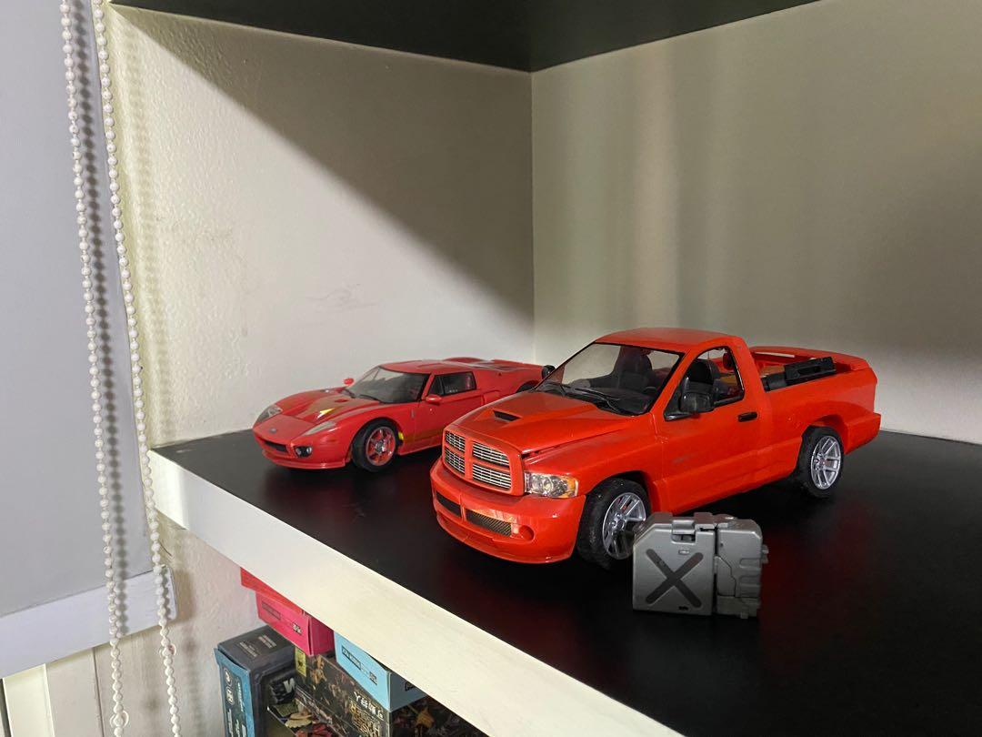 Transformers Alternators (Category: Toy Figures) located in Singapore. Submitted by tanjohan (Listing ID 1013322642, Image 1). Description: Rodimus and Optimus with upgrade kit 80 for both.