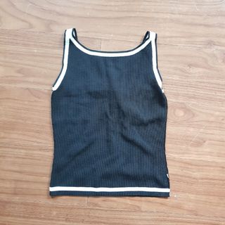 (Category: ) located in . Submitted by fruws (Listing ID 1013225166, Image 1). Description: .