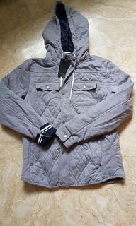 (Category: ) located in . Submitted by sold4good (Listing ID 1013191697, Image 1). Description: .