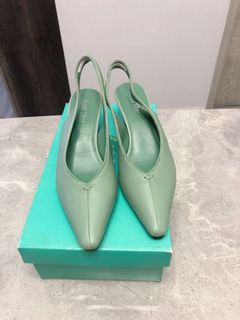 （分類：）位於 。 由 victoria050 提交（商品編號 1013492743，圖片 1）。簡介： 。