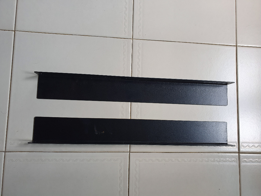 19" Server Rack Angle Bracket, Mobile Phones & Gadgets, Mobile & Gadget