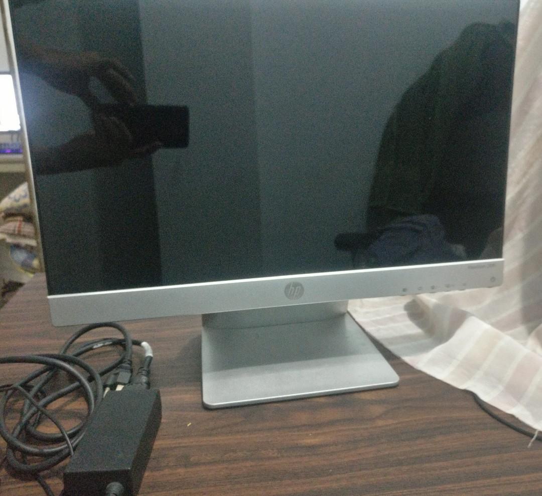 20 Inches HP Pavilion 20fi Monitor, Computers & Tech, Parts