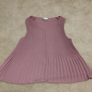 (Category: ) located in . Submitted by elaines.closet (Listing ID 1013395059, Image 1). Description: .