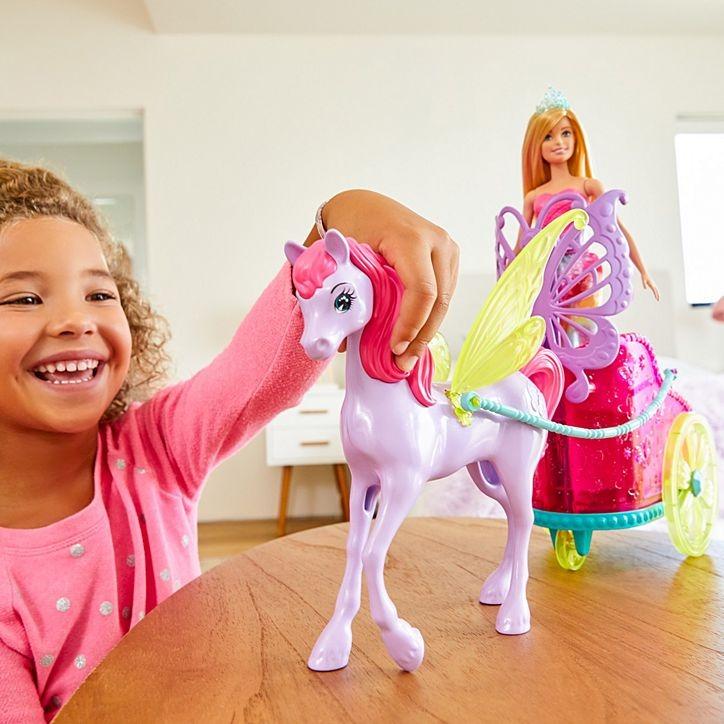 BARBIE Dreamtopia horse and carriage set Hobbies Toys Toys