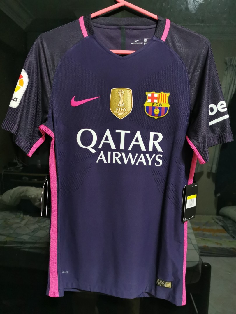 Barcelona away 2016 17 size S Men s Fashion Activewear on Carousell