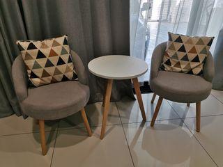 Chair set with side table / Lounge