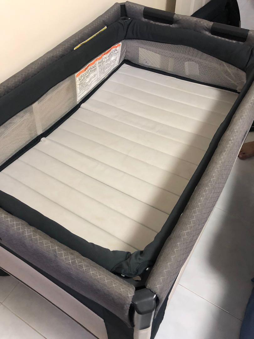 chicco playard bassinet